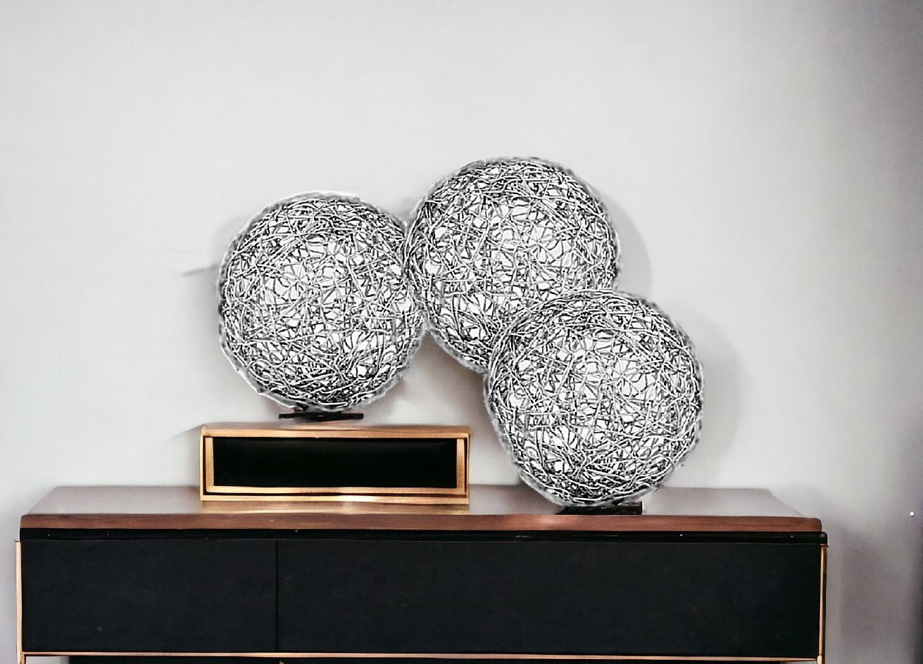 4" X 4" X 4" Shiny Nickel Or Silver Wire - Spheres Box Of 3