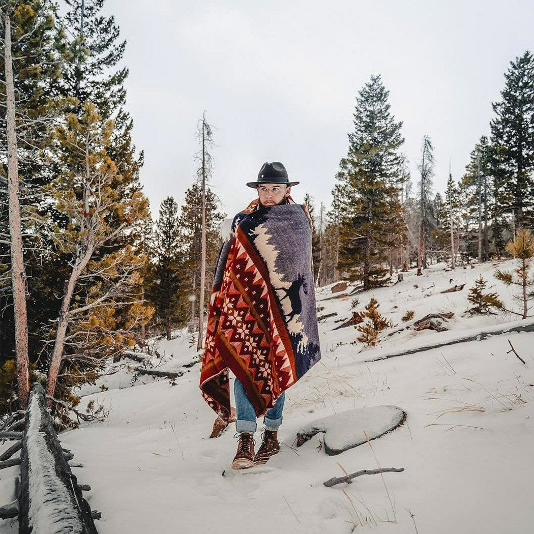 Ultra Soft Red Ski Mountain Handmade Queen Size Woven Blanket