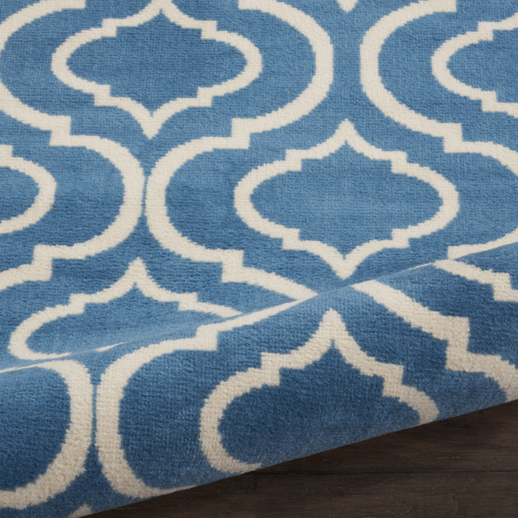 5' x 7' Gray Moroccan Power Loom Area Rug