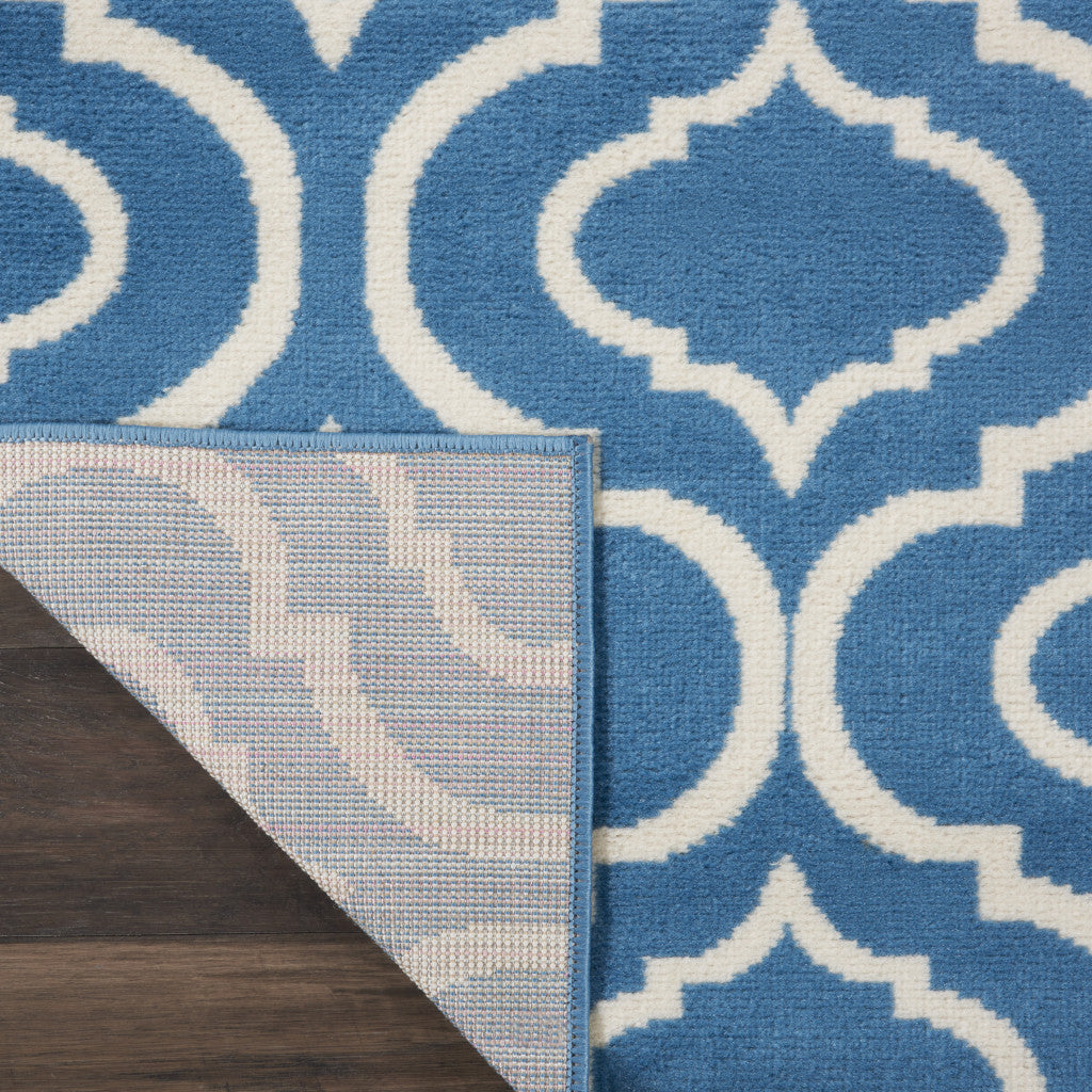 5' x 7' Gray Moroccan Power Loom Area Rug