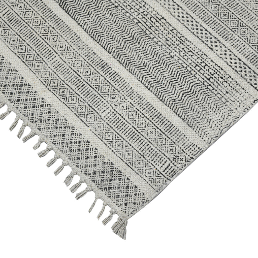 5' x 7' Charcoal Geometric Flatweave Handmade Distressed Area Rug