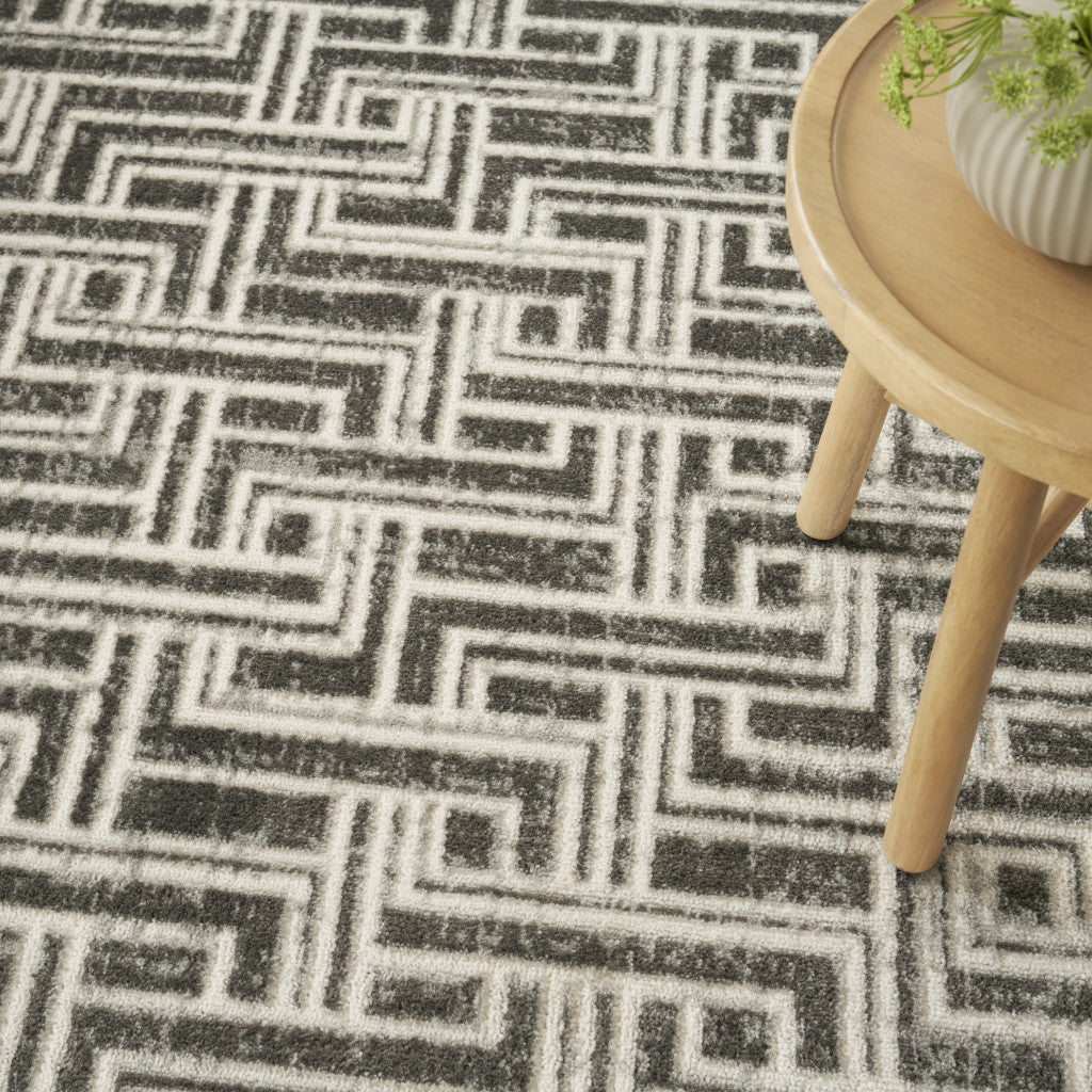 4' x 6' Gray Geometric Distressed Area Rug