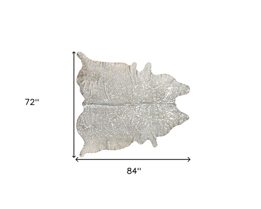 6' x 7' Silver and Ivory Cowhide Hand Knotted Area Rug