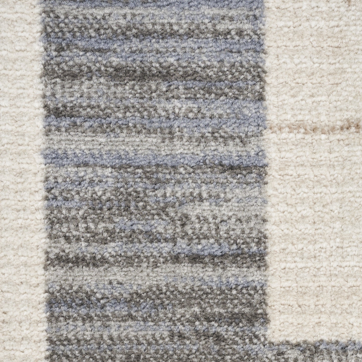 4' x 6' Gray Geometric Area Rug