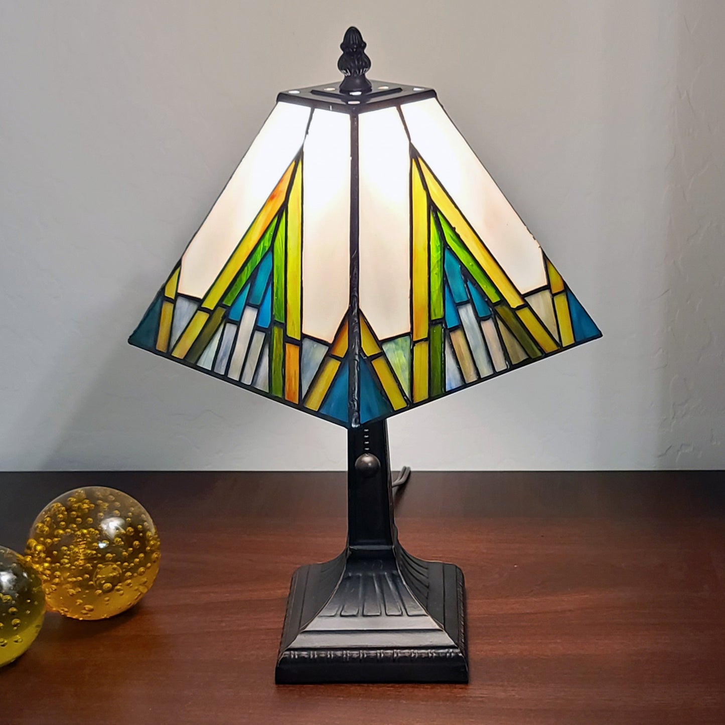 15" Tiffany White Yellow and Blue Mission Style Table Lamp