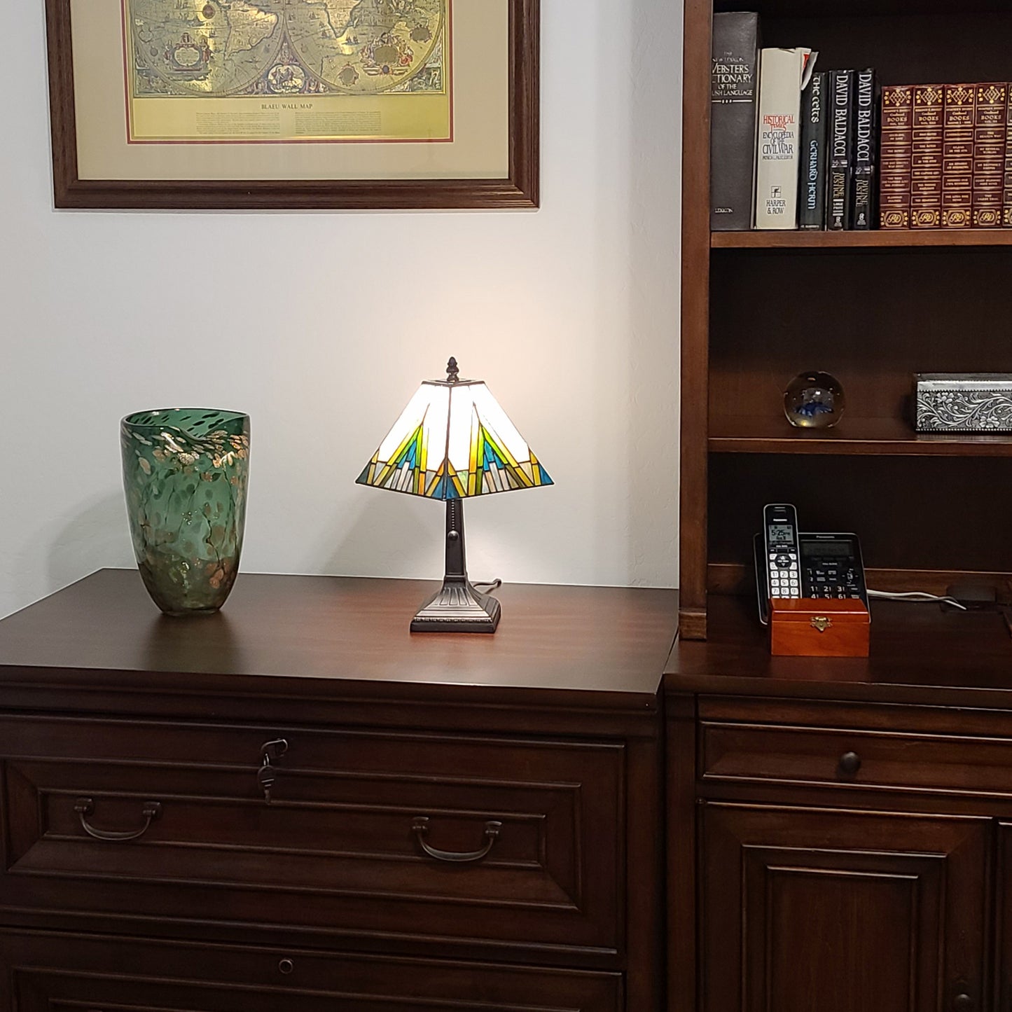 15" Tiffany White Yellow and Blue Mission Style Table Lamp