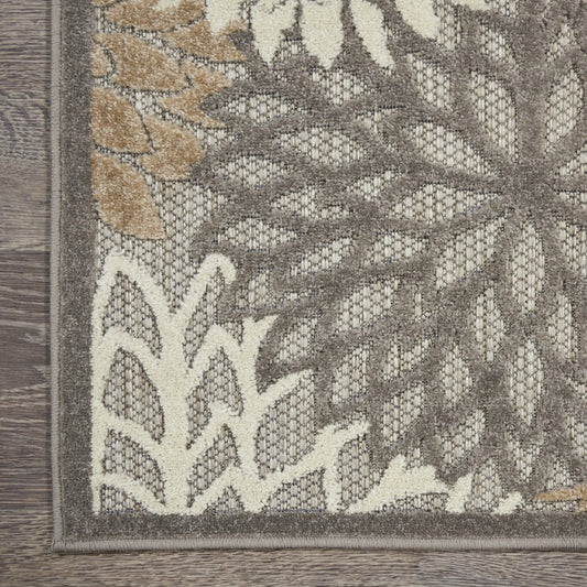 7' X 10' Gray And Ivory Floral Indoor Outdoor Area Rug