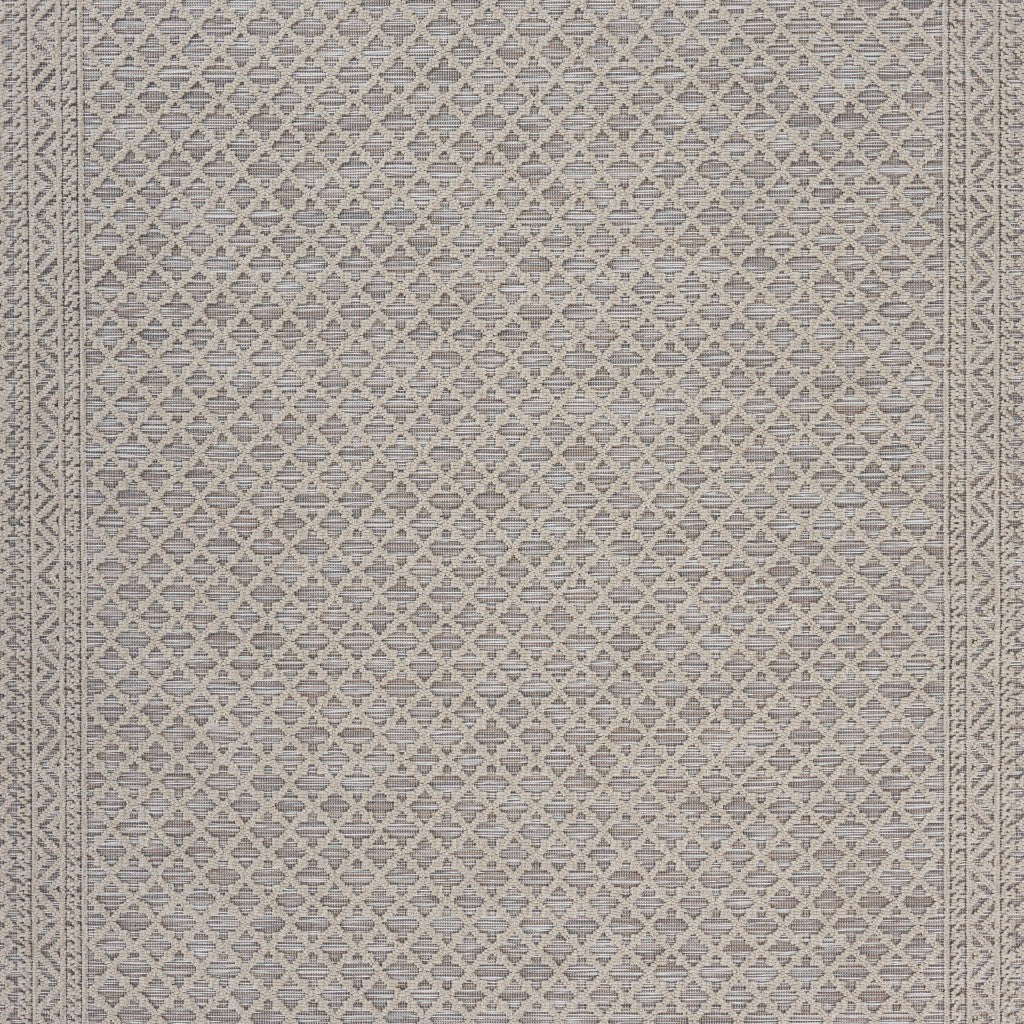 5' X 7' Gray Indoor Outdoor Area Rug