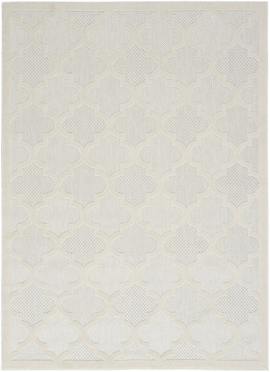 4' X 6' Ivory And White Ikat Indoor Outdoor Area Rug