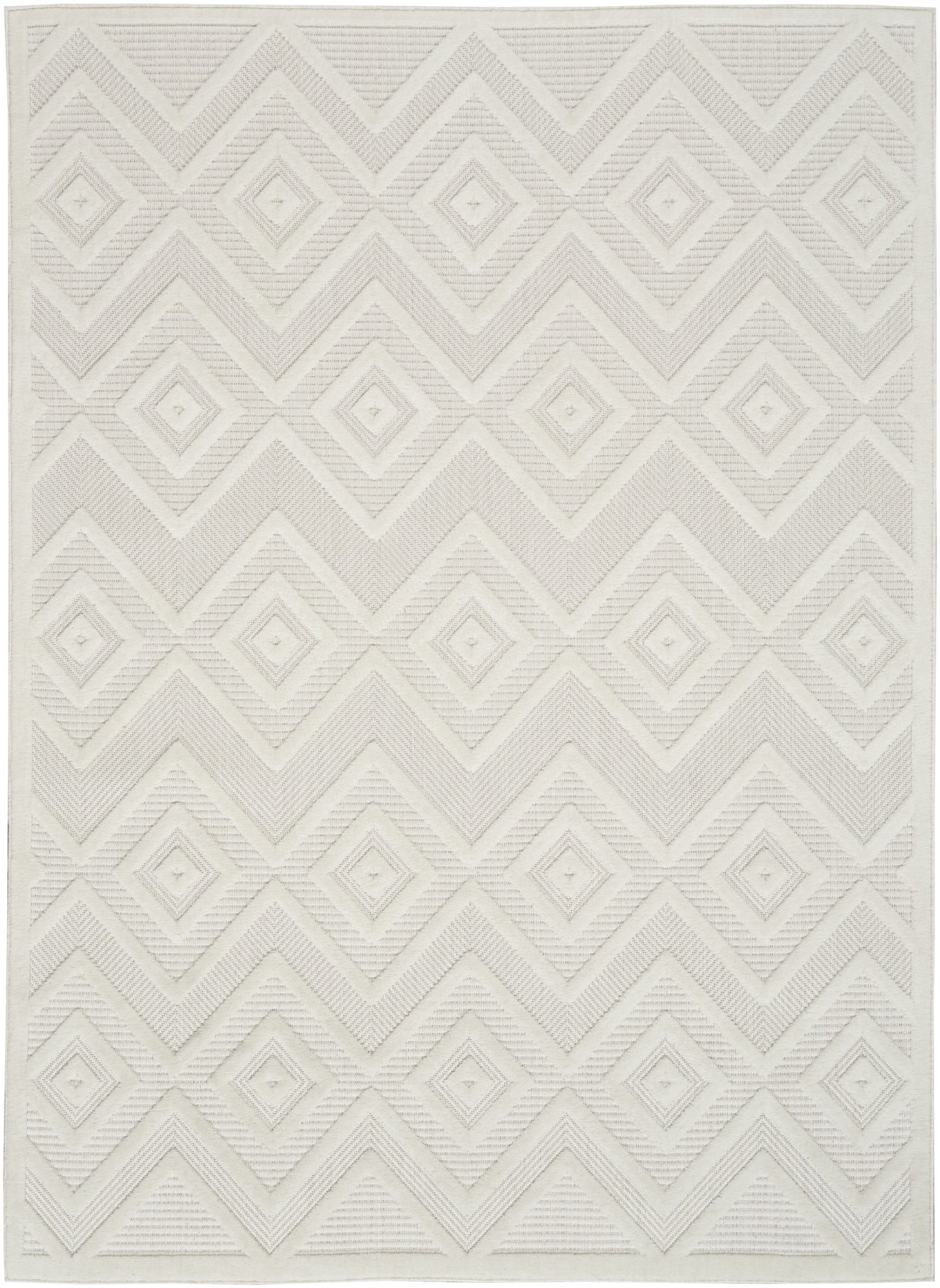 6' X 9' Ivory And White Argyle Indoor Outdoor Area Rug