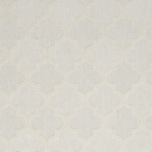 5' X 7' Ivory And White Ikat Indoor Outdoor Area Rug