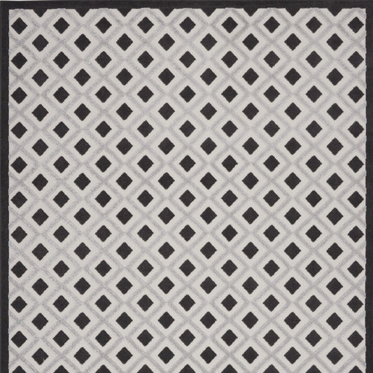 9' X 12' Black And White Gingham Non Skid Indoor Outdoor Area Rug