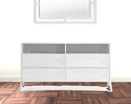 61" White Manufactured Wood Four Drawer Double Dresser