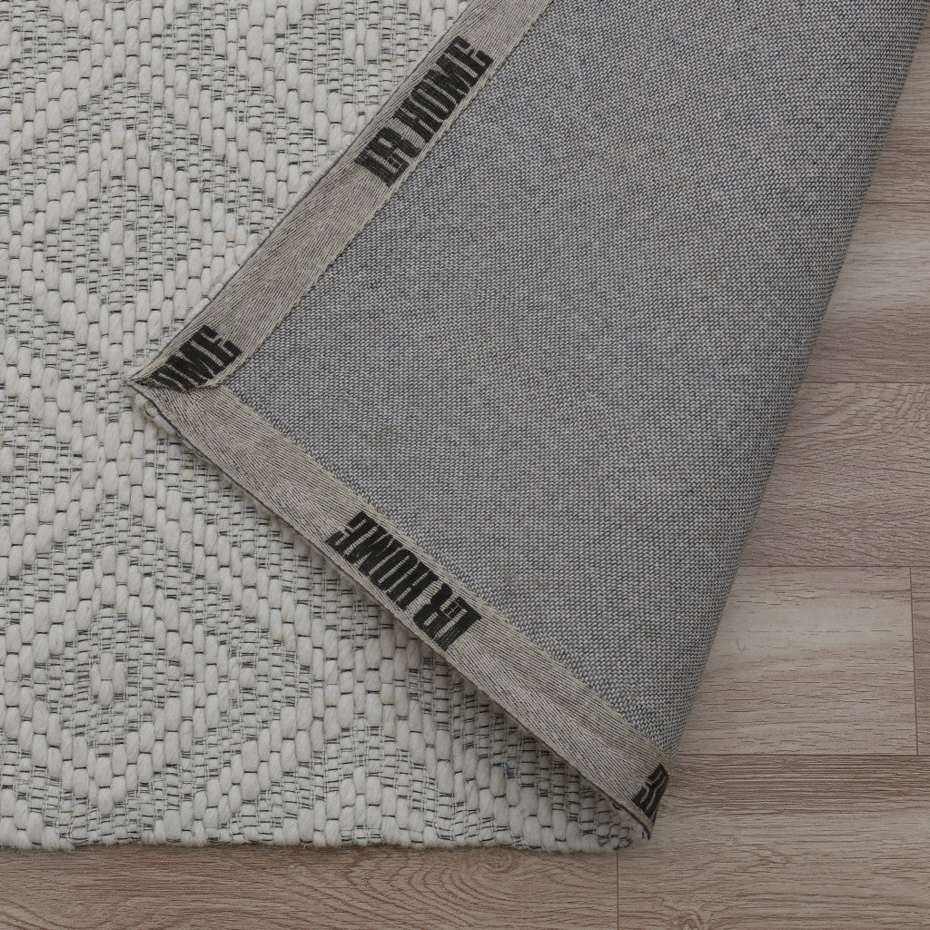 5' x 8' Gray and Ivory Geometric Hand Woven Non Skid Area Rug