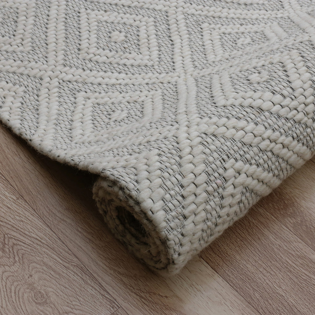 5' x 8' Gray and Ivory Geometric Hand Woven Non Skid Area Rug