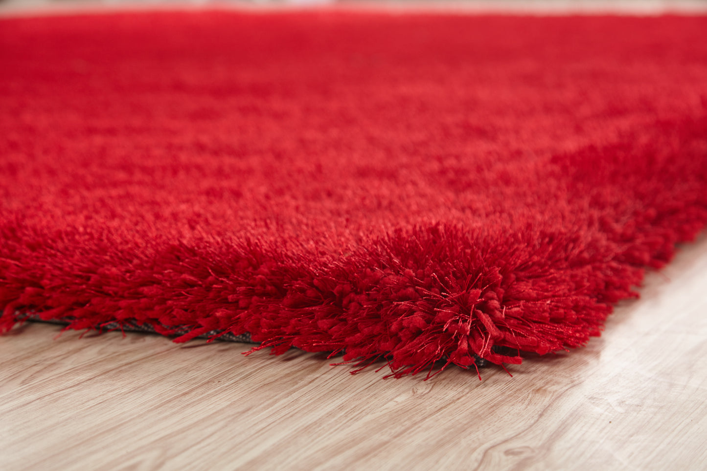 5' x 7' Red Shag Hand Tufted Area Rug