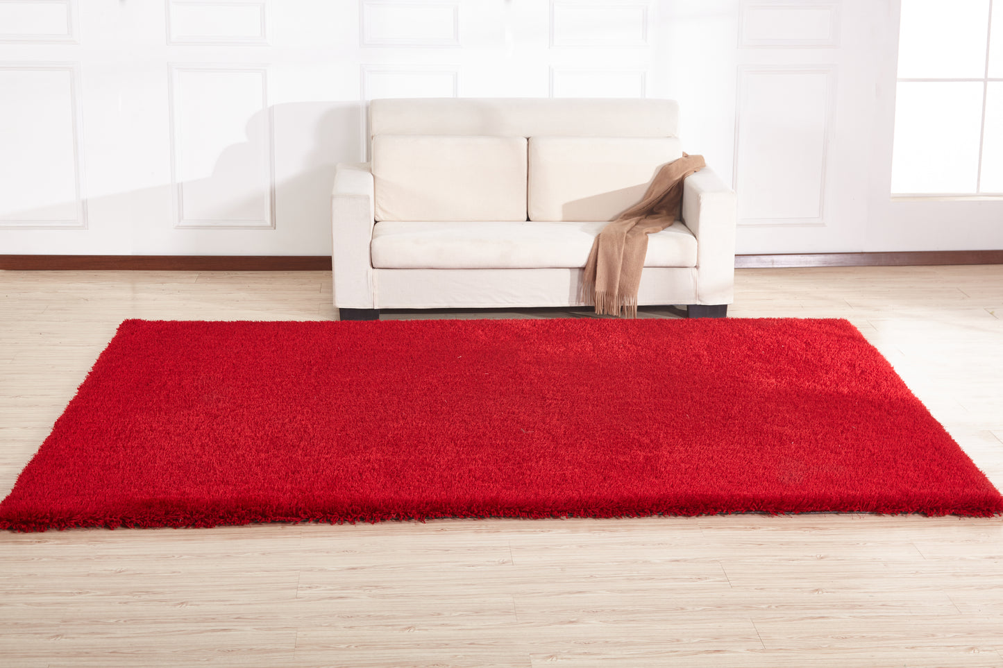 5' x 7' Red Shag Hand Tufted Area Rug
