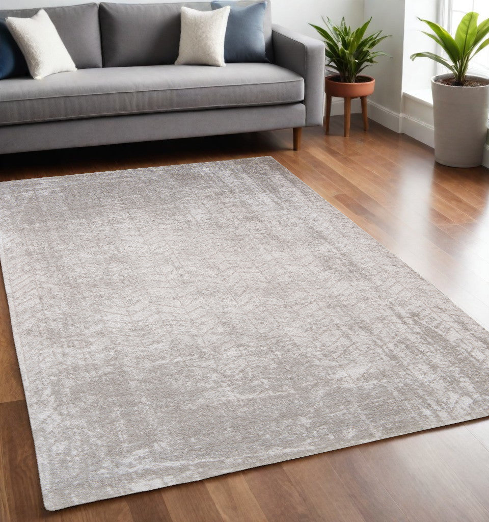 5' x 7' Gray and White Chevron Non Skid Area Rug