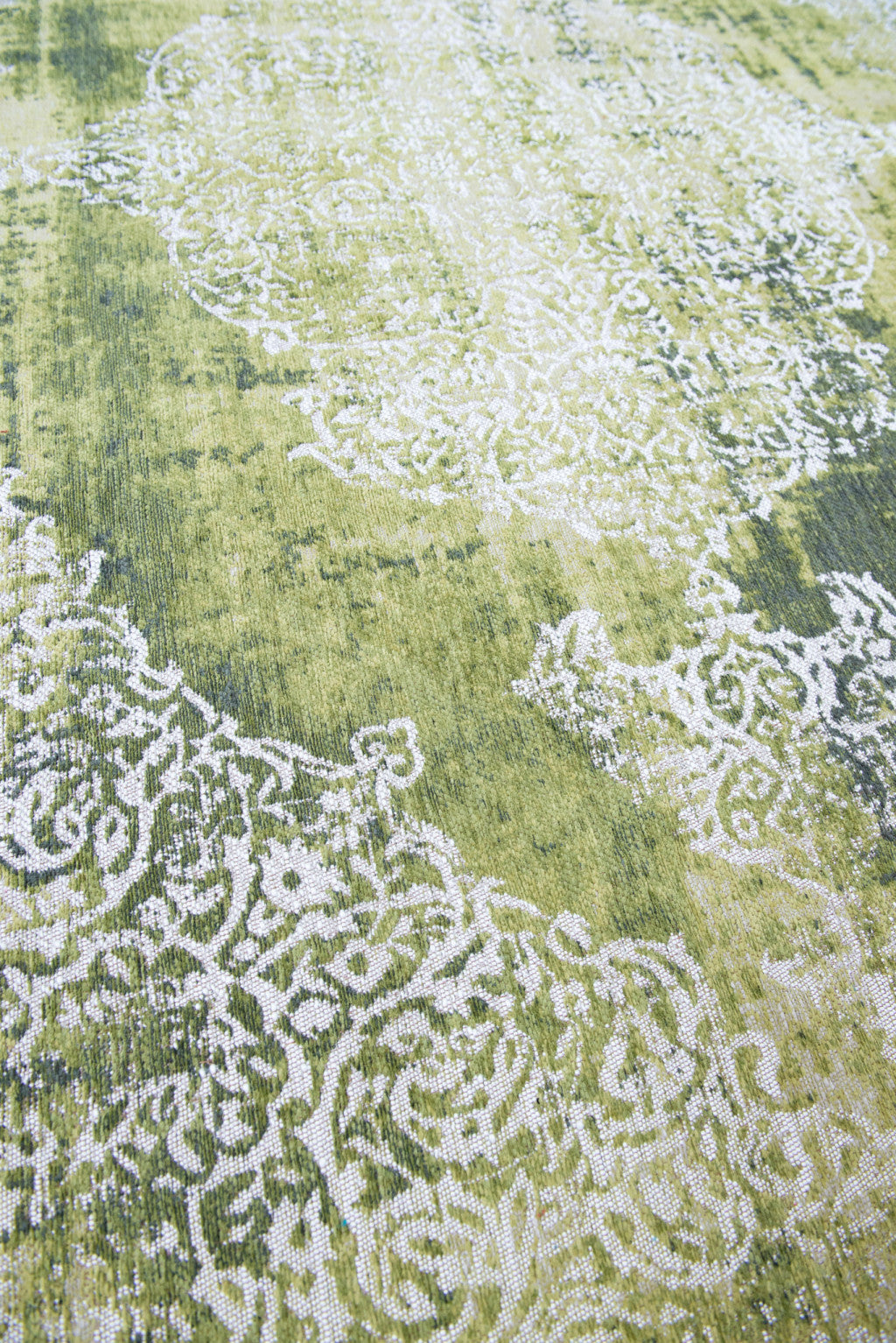 3' X 5' Green and White Oriental Non Skid Area Rug