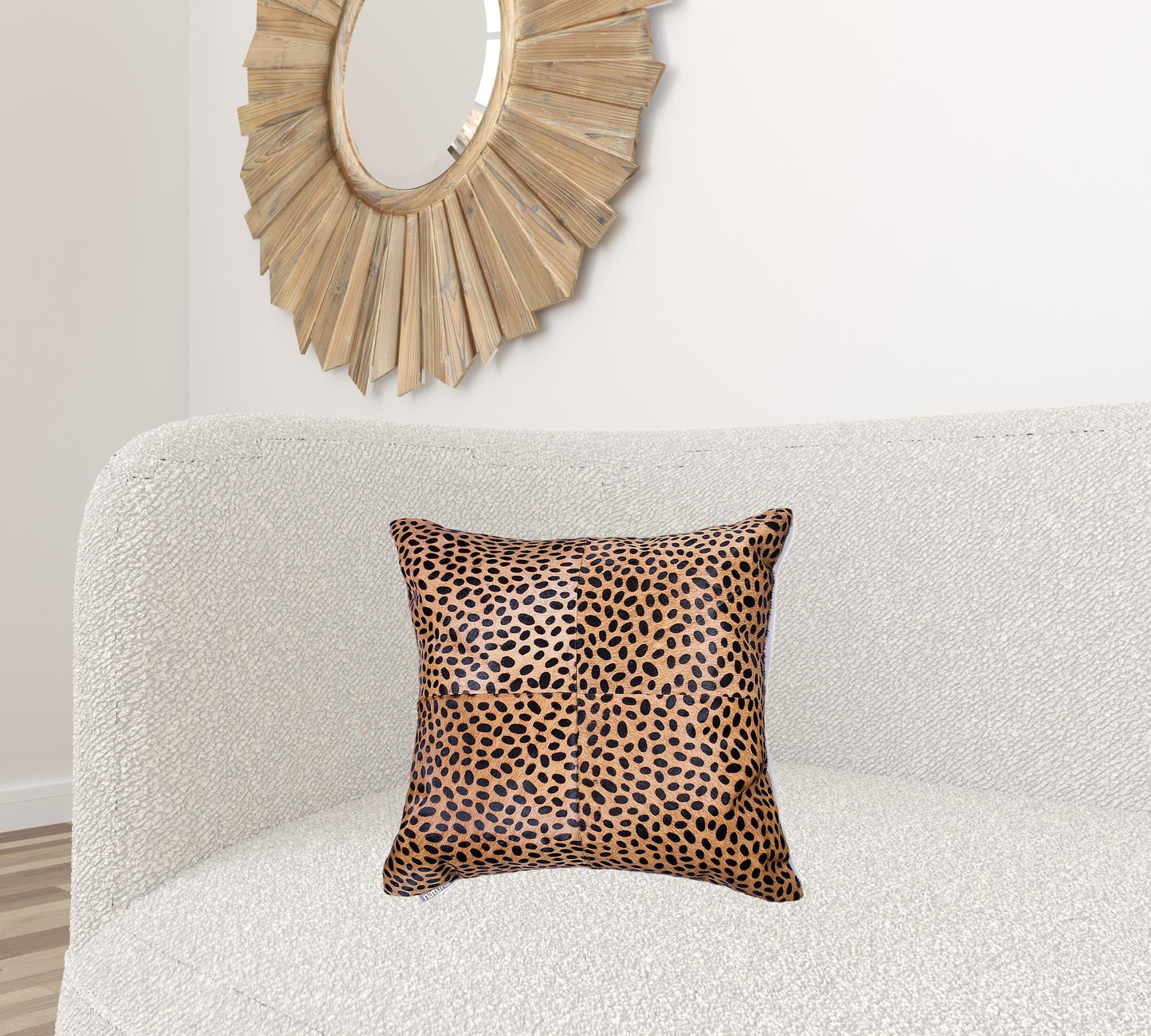 18" X 18" X 5" Cheetah Quattro  Pillow