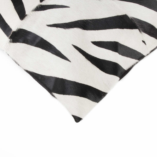 18" X 18" X 5" Zebra Black On White Quattro  Pillow