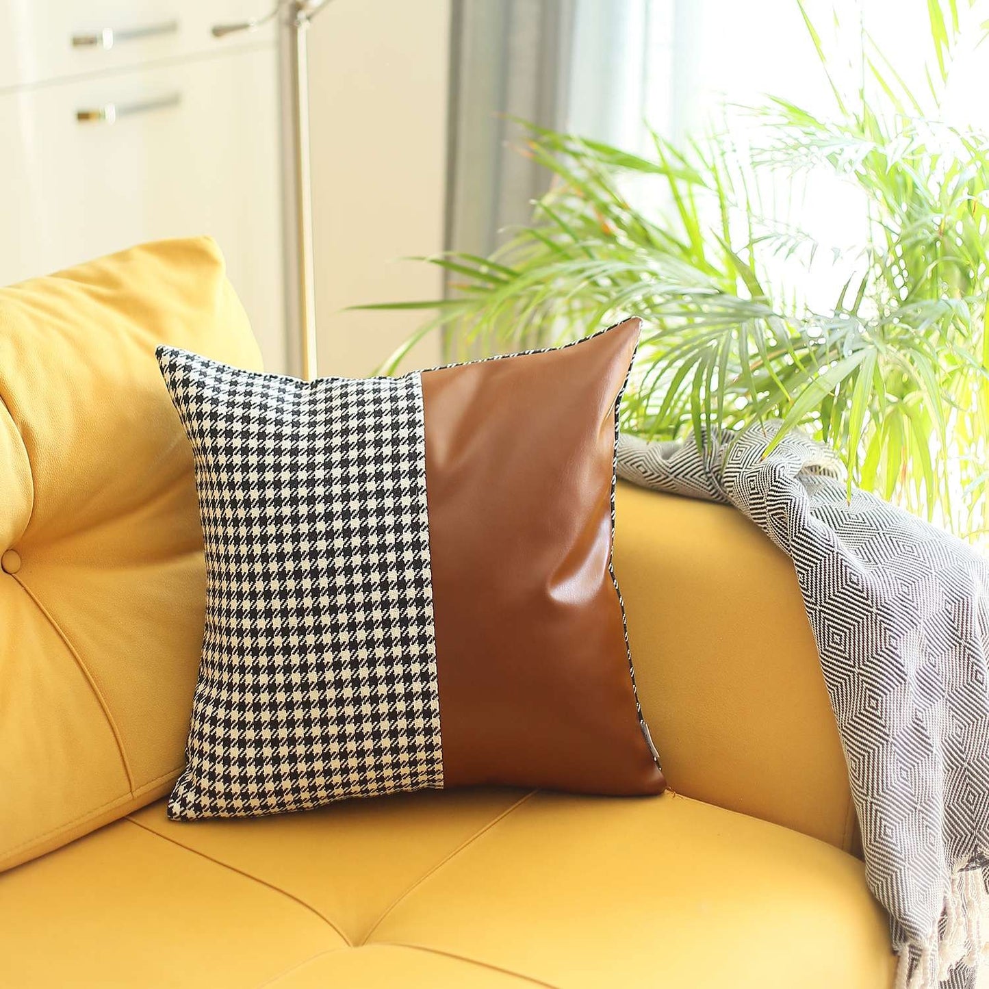 18" X 18" Brown Houndstooth Zippered Handmade Polyester Throw Pillow Cover