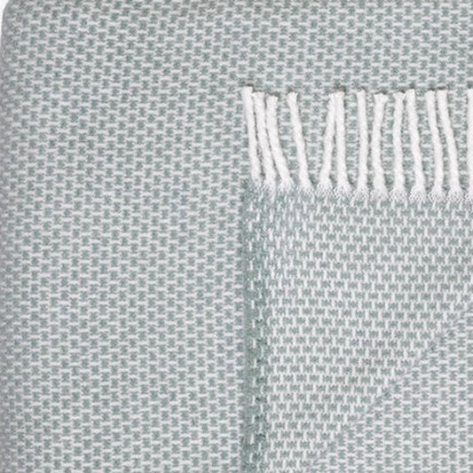 Soft Sage Links Pattern Throw Blanket