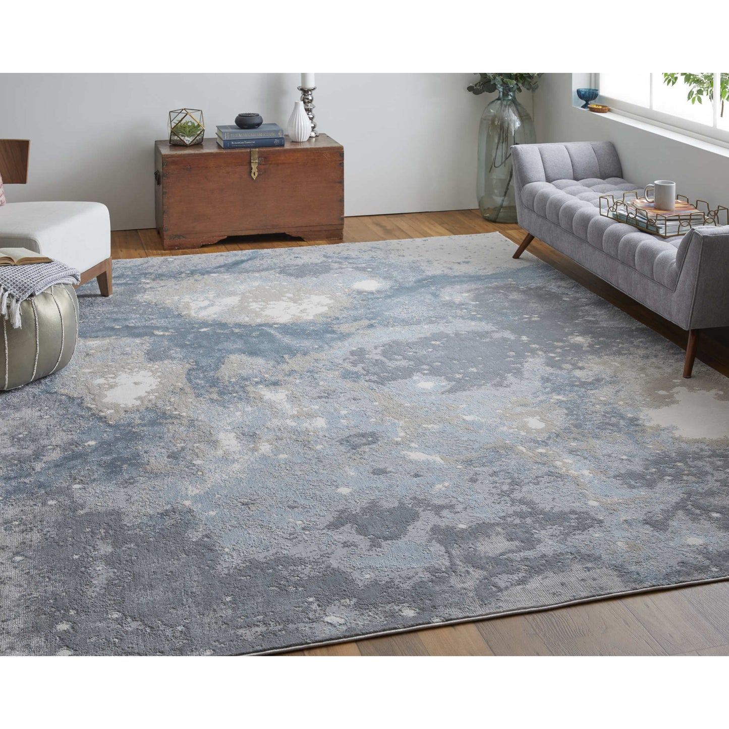 4' x 6' Blue Abstract Area Rug