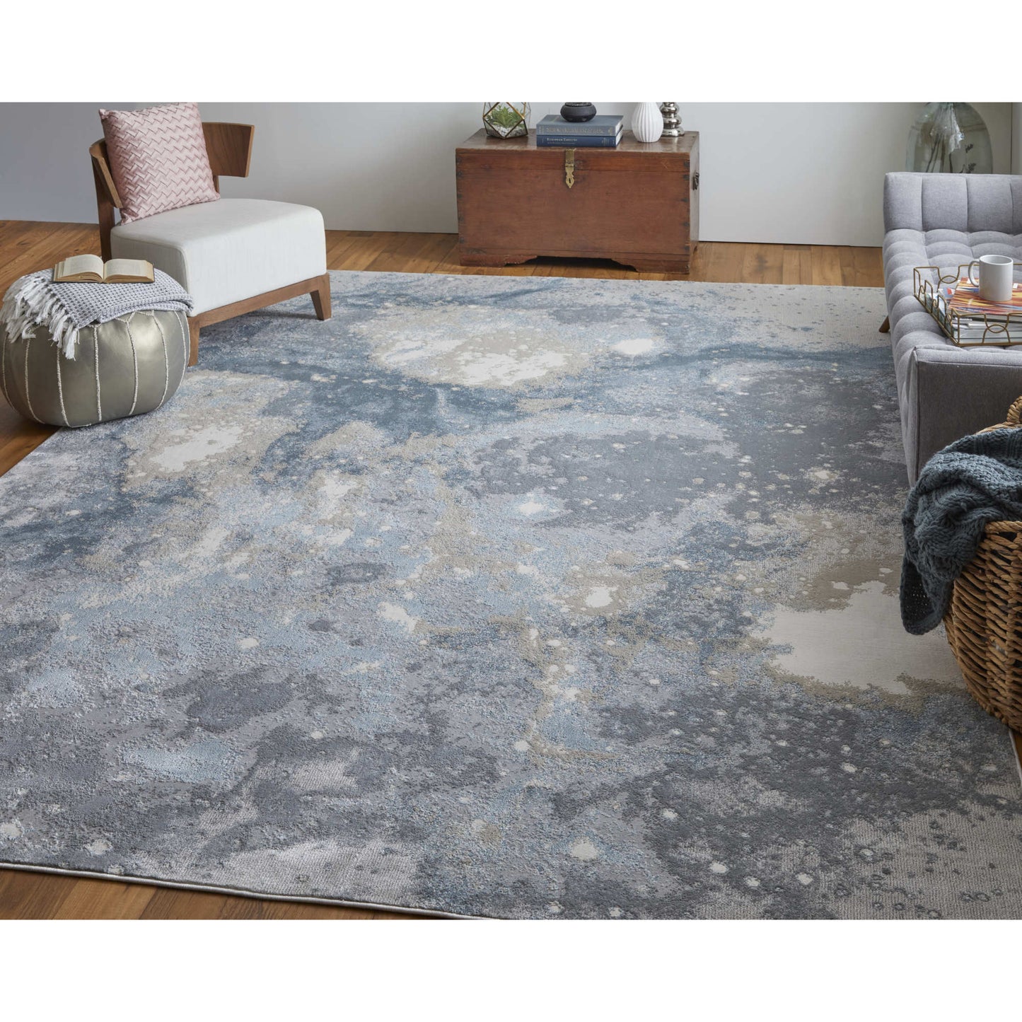 2' x 3' Blue Abstract Area Rug