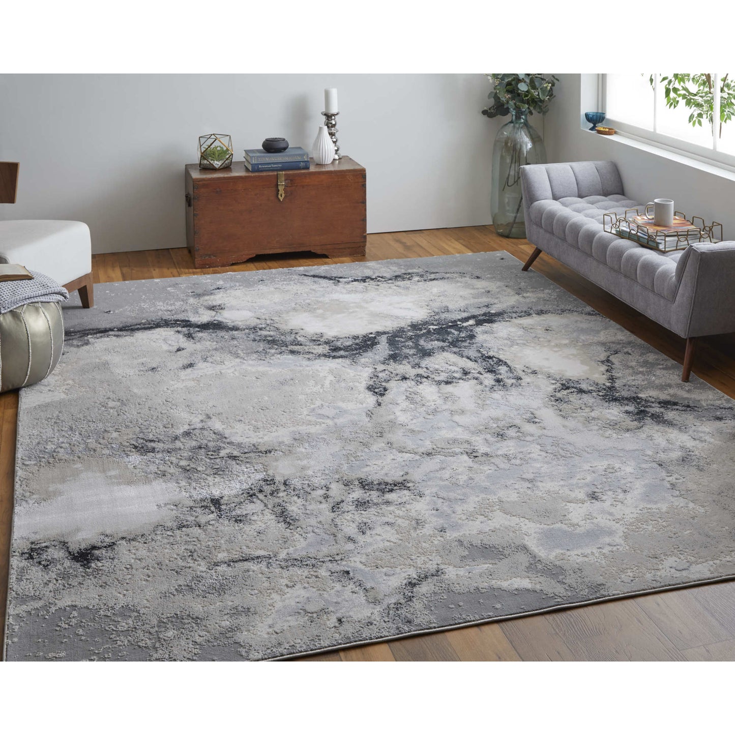 2' x 3' Gray Abstract Area Rug