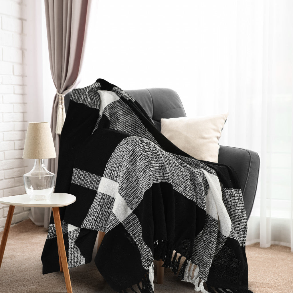 Black and White Woven Cotton Checkered Throw Blanket