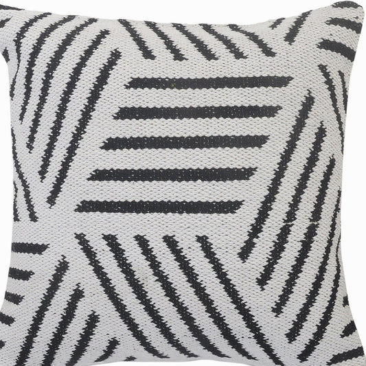 20" X 20" Black And White 100% Cotton Geometric Zippered Pillow