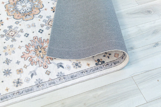 4' x 6' Cream Floral Area Rug