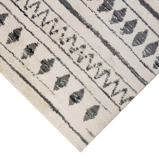 5' x 8' Black and Off White Geometric Shag Area Rug