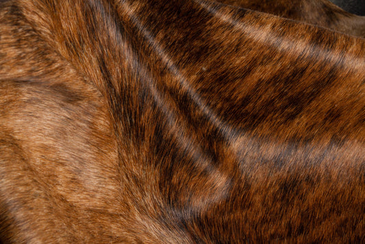5' x 7' Brown Cowhide Hand Knotted Area Rug