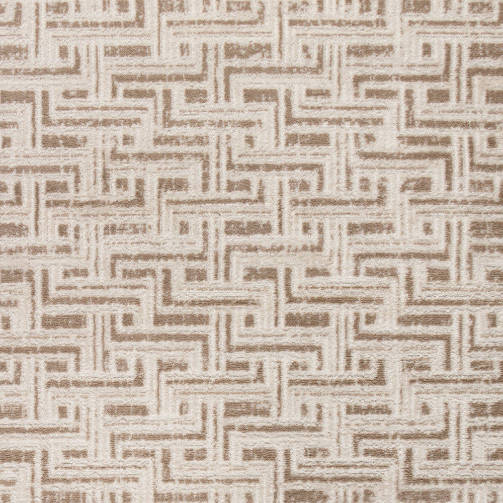 4' x 6' Brown Geometric Distressed Area Rug
