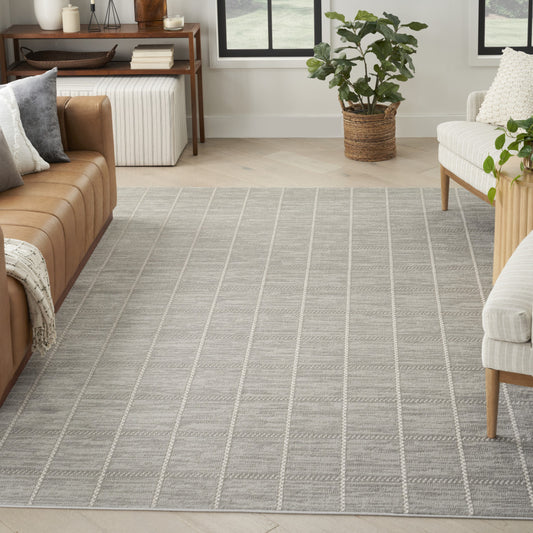 5' x 7' Gray Geometric Area Rug