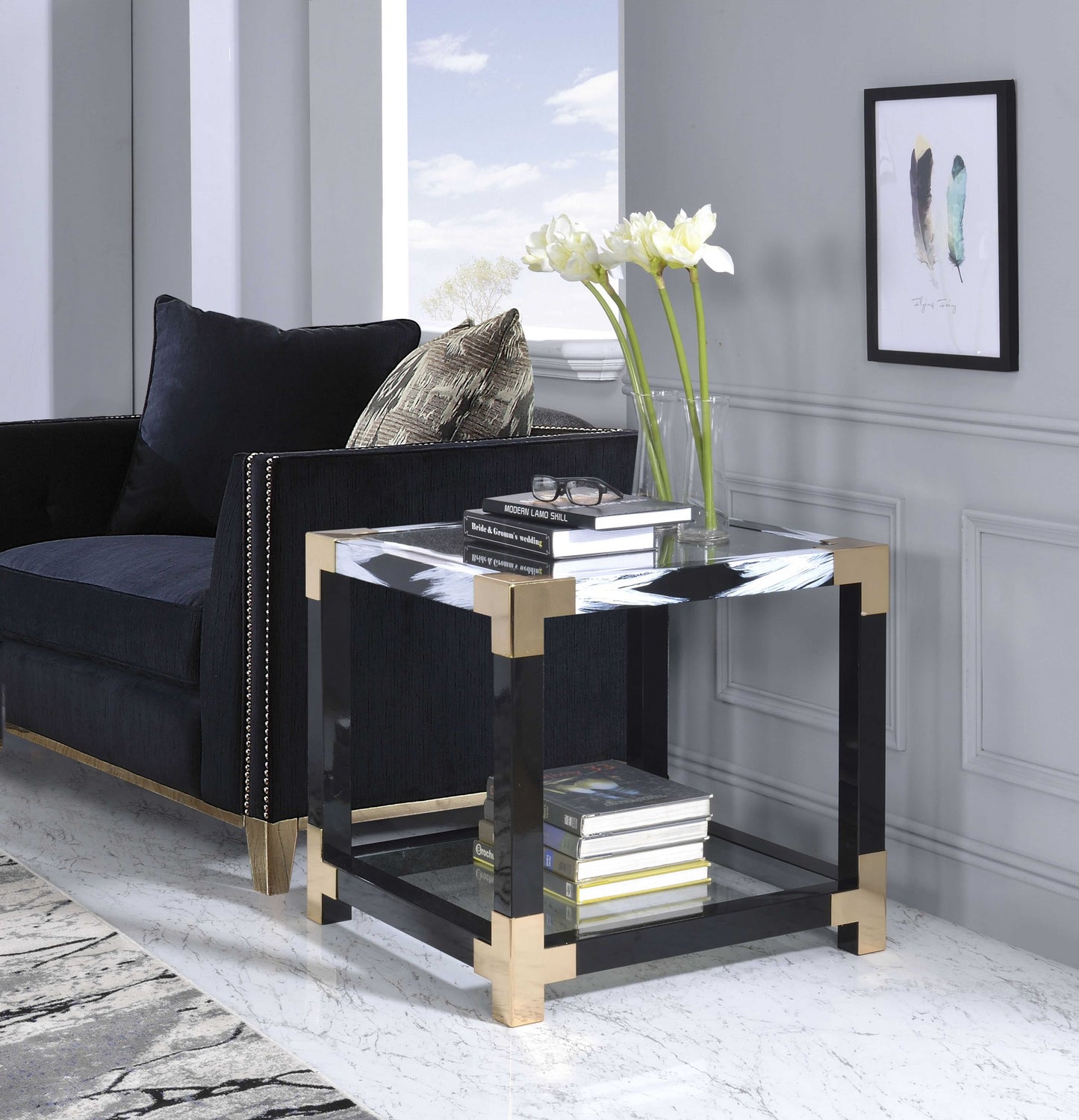 25" Black And Gold And Clear Glass Mirrored End Table With Shelf