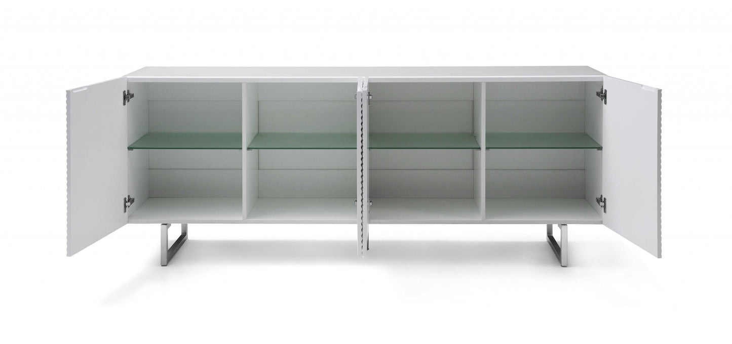 79 X 18 X 32 White Metal Buffet