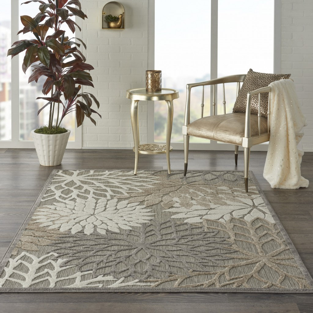 6' X 9' Gray And Ivory Floral Indoor Outdoor Area Rug