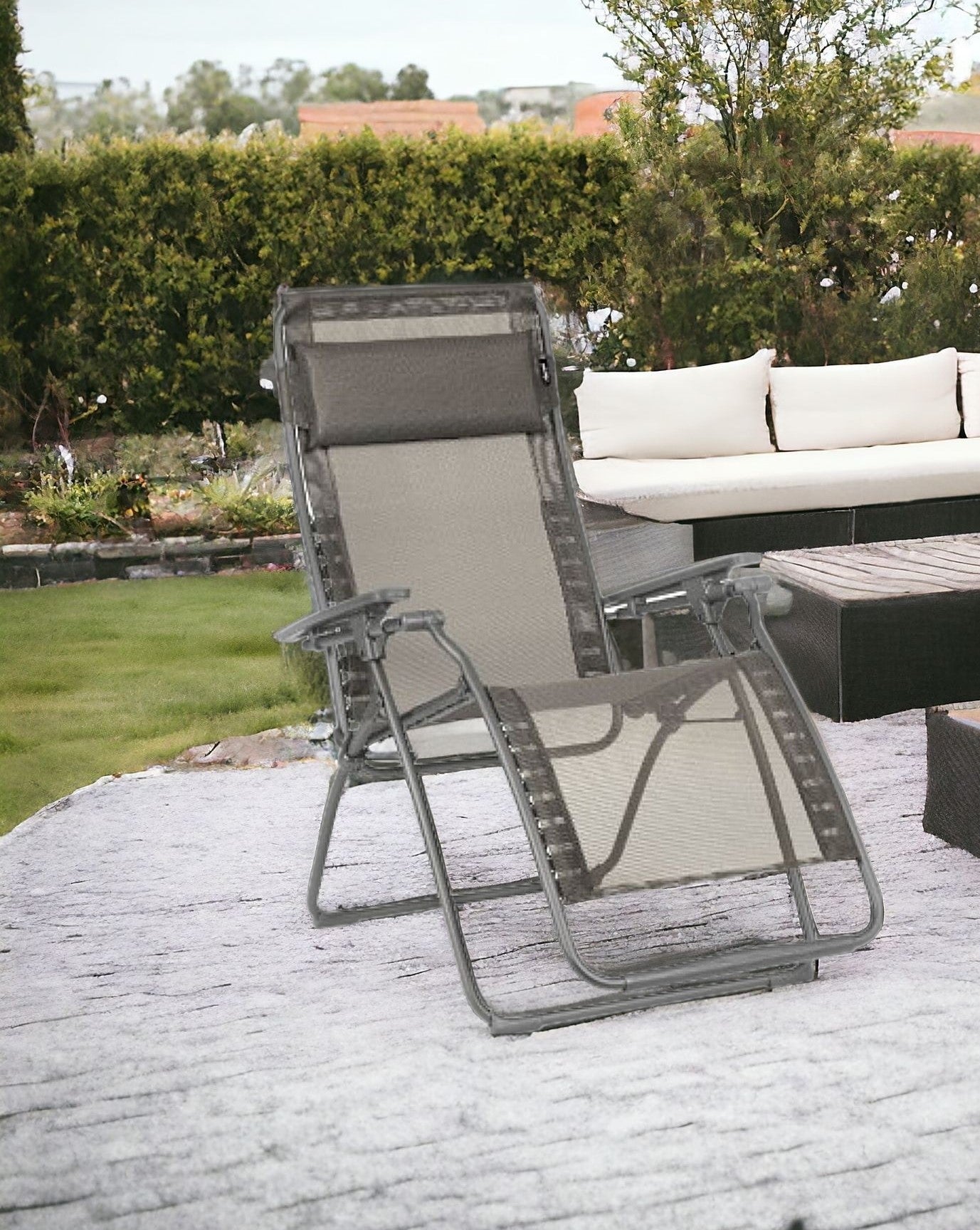 28" Graphite and Gray Metal Zero Gravity Chair