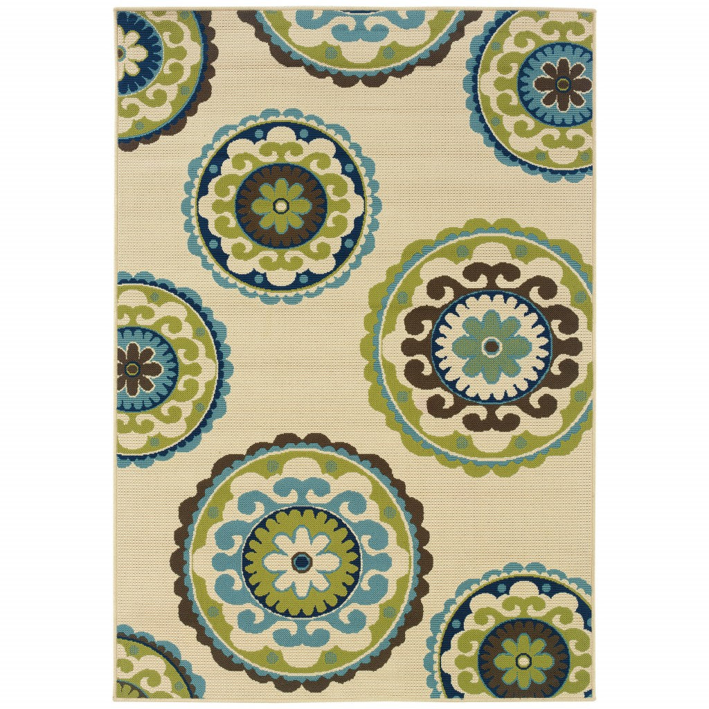 8' x 11' Green and Ivory Floral Indoor Outdoor Area Rug