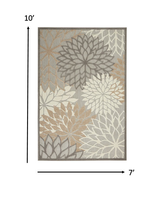 7' X 10' Gray And Ivory Floral Indoor Outdoor Area Rug