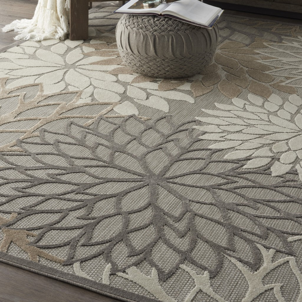 7' X 10' Gray And Ivory Floral Indoor Outdoor Area Rug