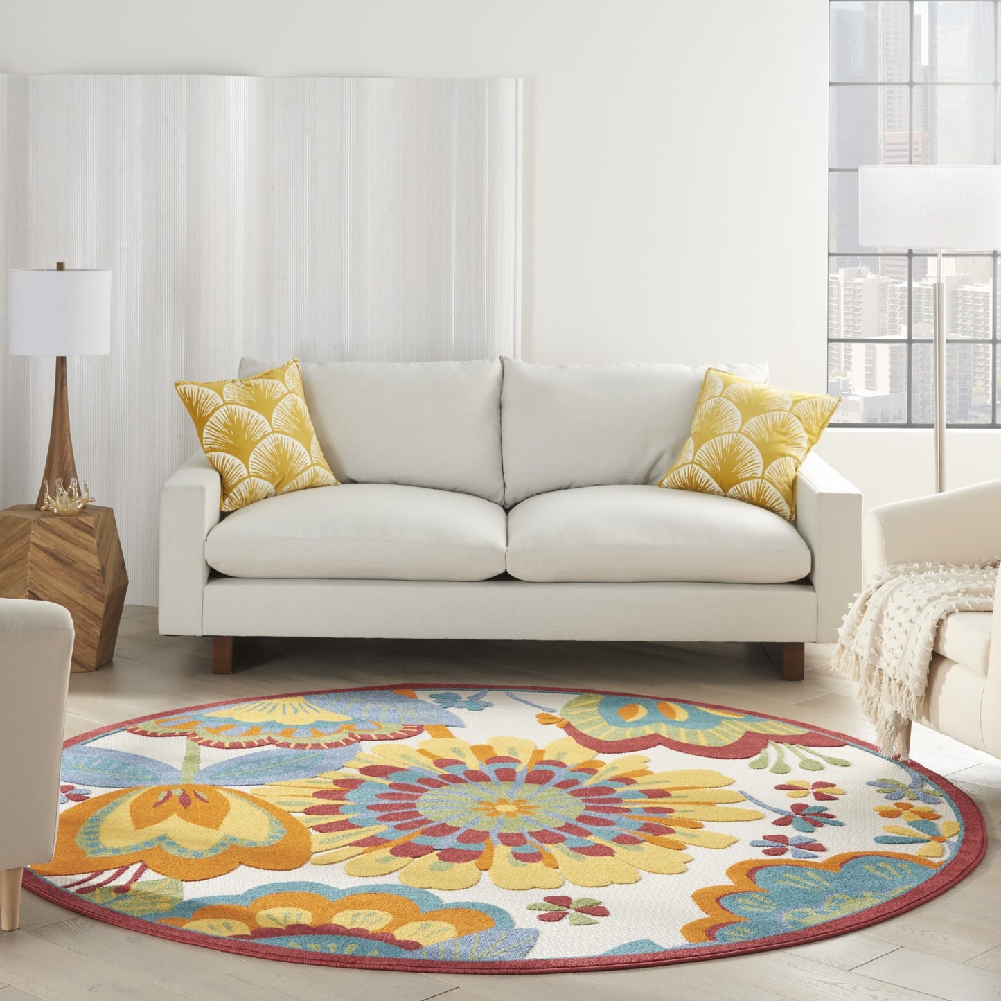 8' Round Yellow And Ivory Round Floral Indoor Outdoor Area Rug