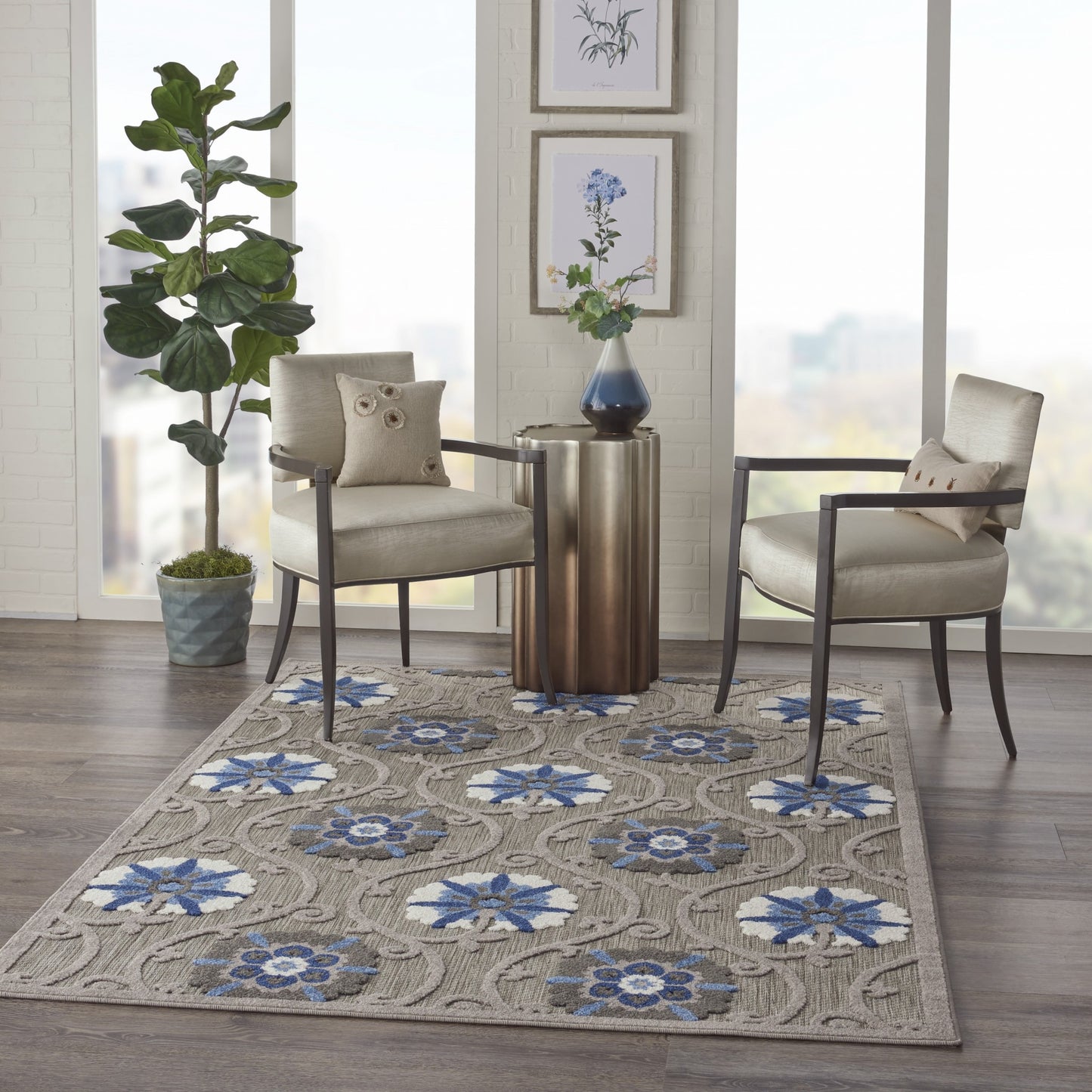 5' X 8' Blue And Gray Indoor Outdoor Area Rug