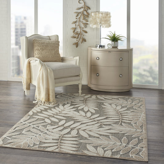 4' X 6' Gray And Ivory Floral Stain Resistant Indoor Outdoor Area Rug