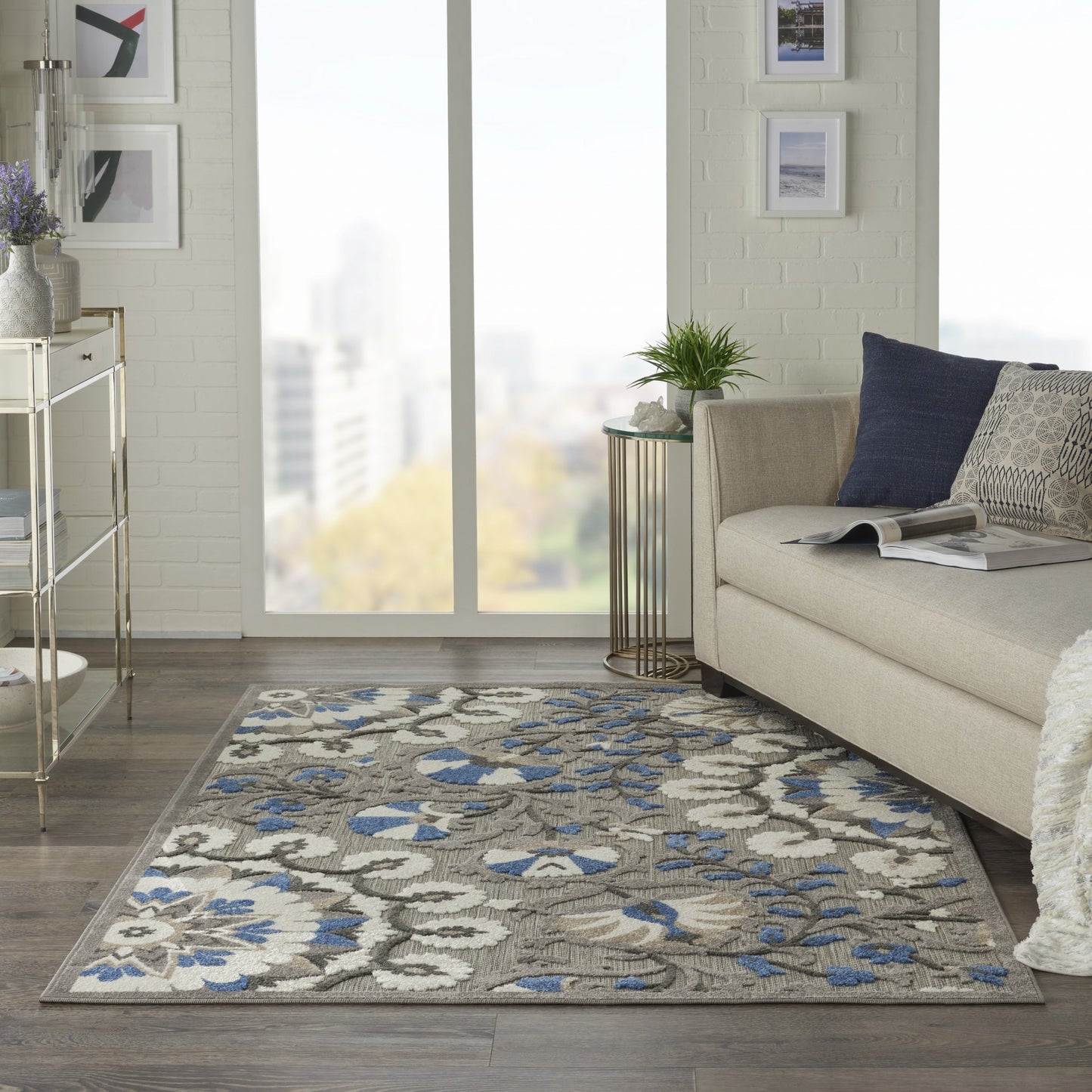 4' X 6' Blue And Gray Floral Indoor Outdoor Area Rug