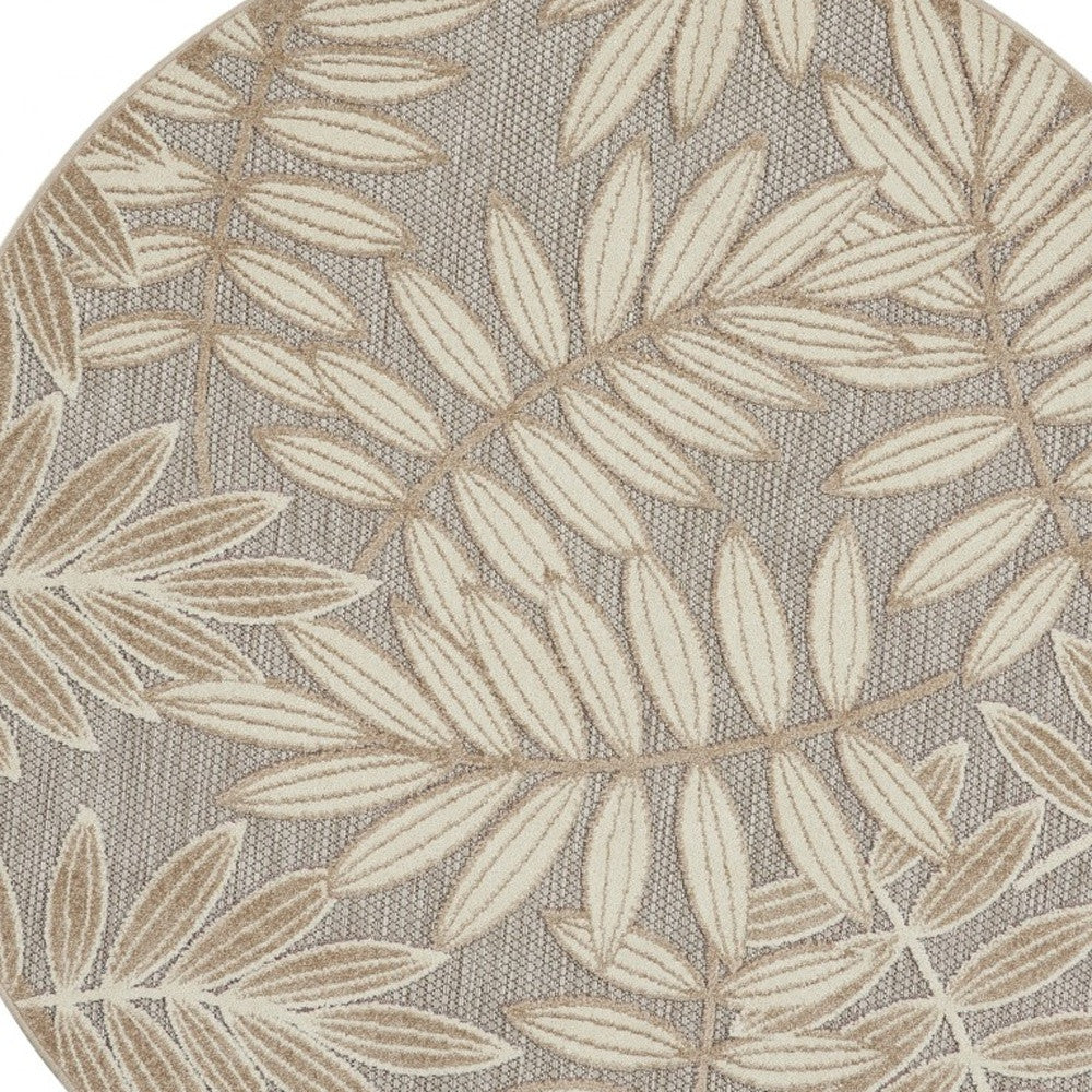 8' Round Gray And Ivory Round Floral Indoor Outdoor Area Rug