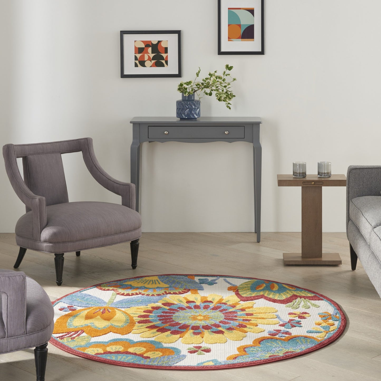 5' Round Yellow And Ivory Round Floral Indoor Outdoor Area Rug